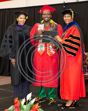 GW5D2642